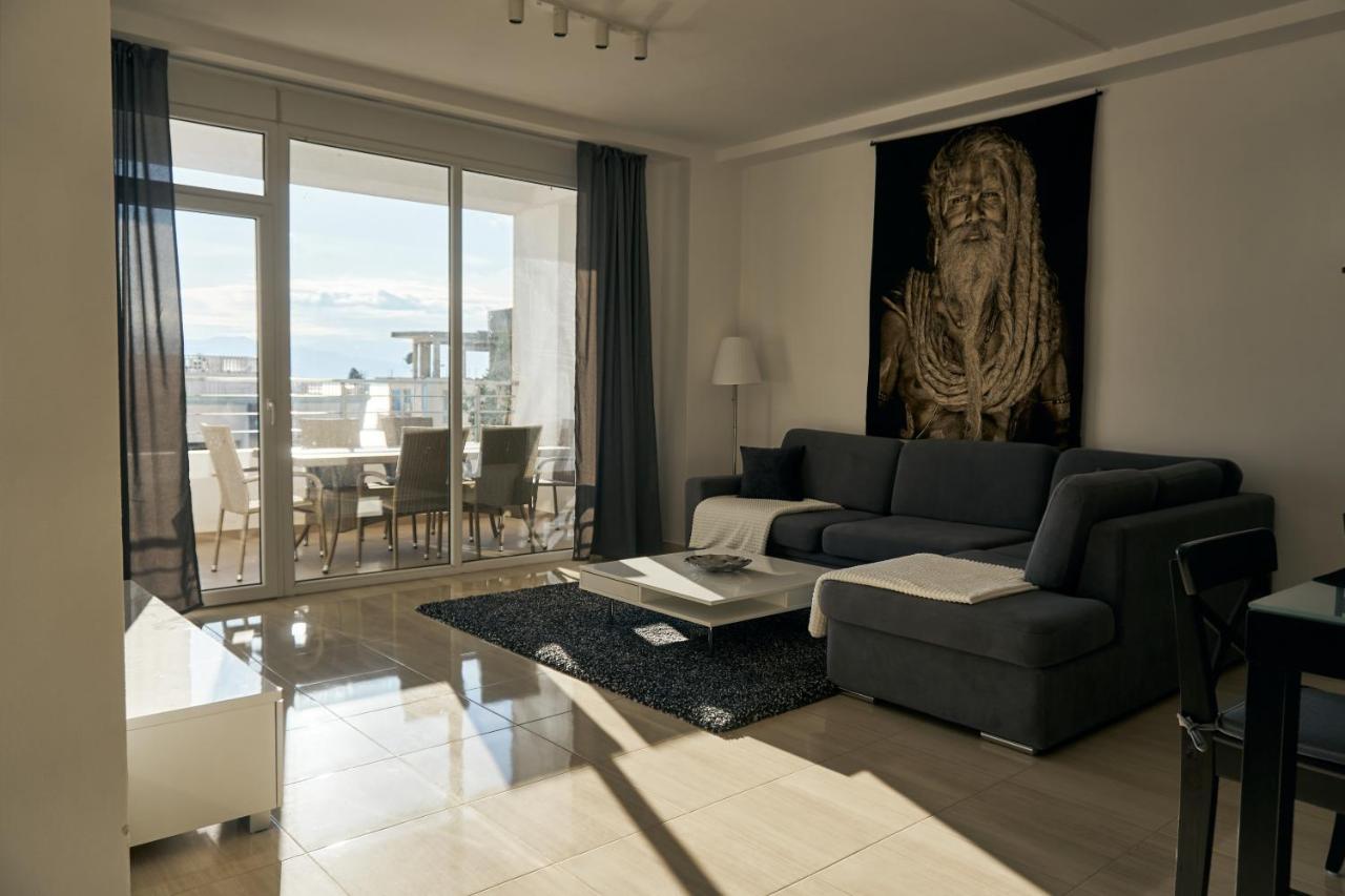 The Garrison Apartment Sarandë Exterior foto