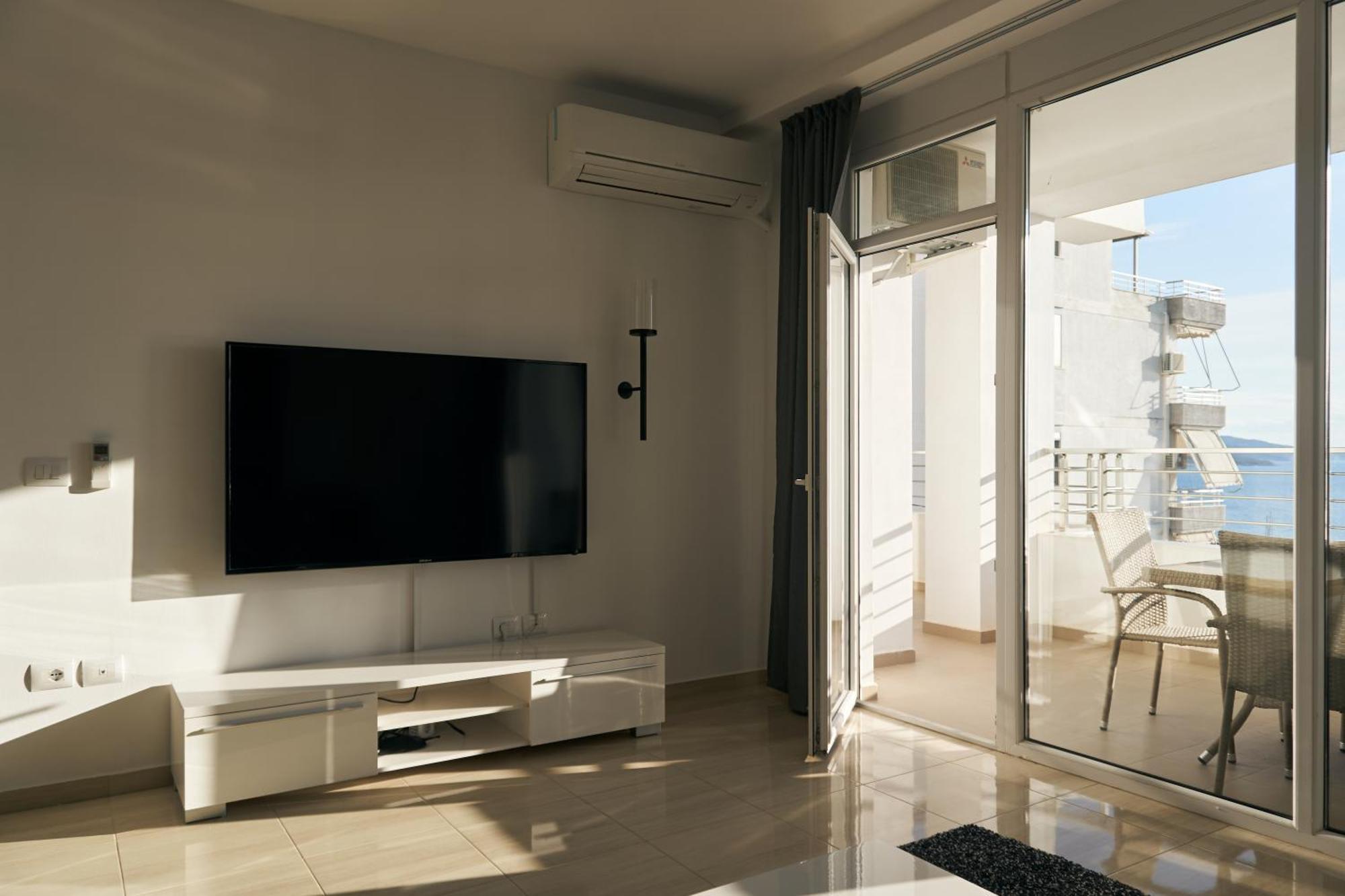 The Garrison Apartment Sarandë Exterior foto
